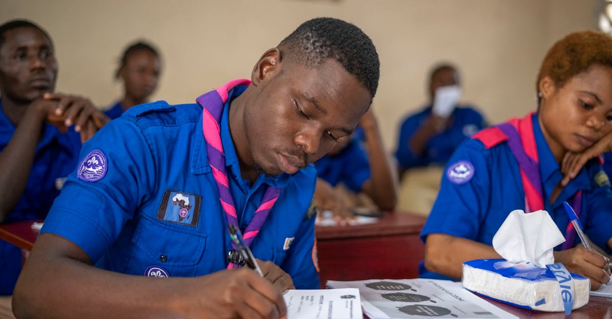 découvrez les avantages de la formation continue : améliorez vos compétences, restez à jour avec les dernières tendances de votre secteur et boostez votre carrière avec des programmes adaptés à vos besoins.